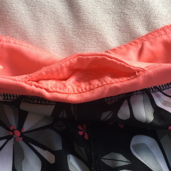 Activewear leggings - Picture 3 of 4